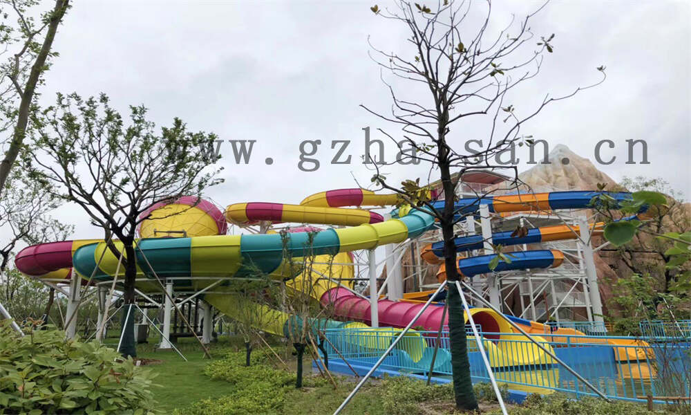 大象水滑梯：亲子游乐新体验