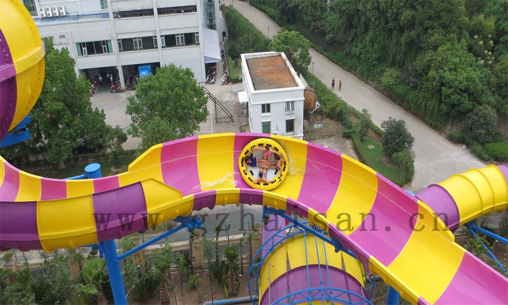 巧用水上乐园设备搭配，打造受欢迎的园子