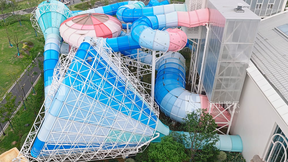 打破季节边界，定义全季狂欢｜超级魔法时空组合滑道，引领水乐园新纪元