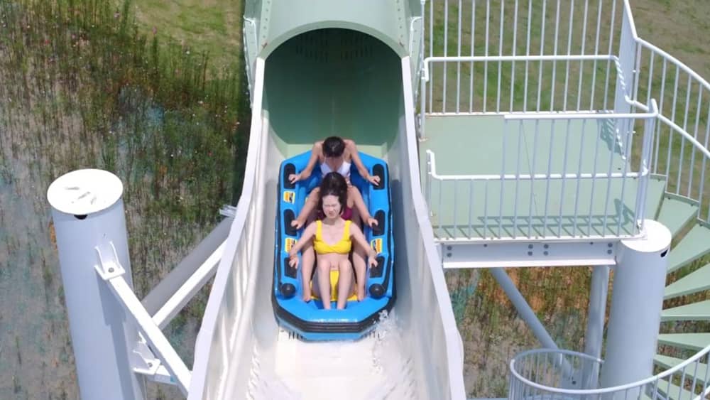 激流过山车｜当速度拥抱水花，掀起水上狂欢盛宴